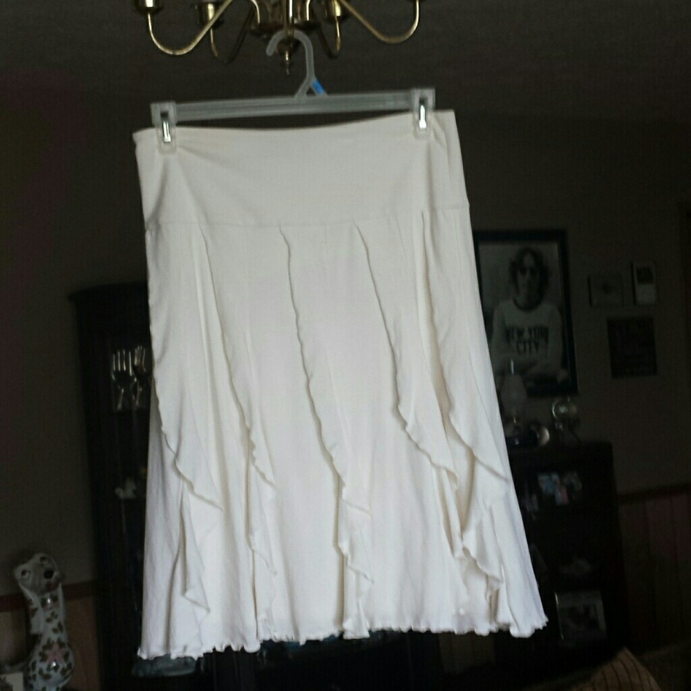 Emanual cascading Bohemian cream skirt small